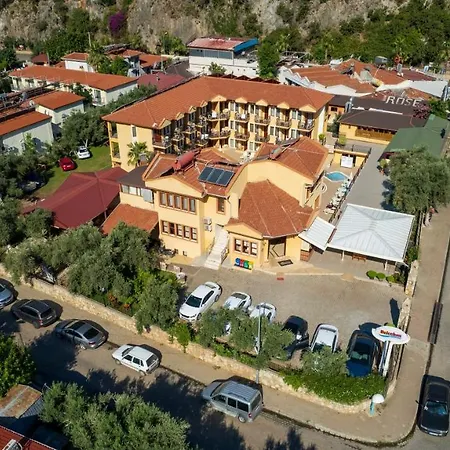 贝尔塞汉海滩酒店 厄吕代尼兹