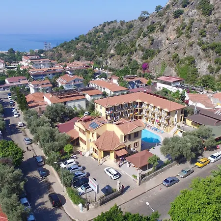 贝尔塞汉海滩酒店 厄吕代尼兹