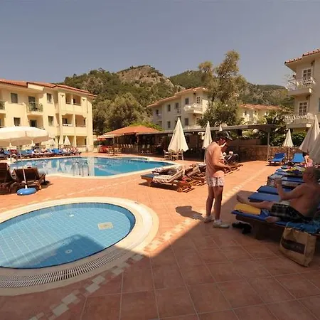 贝尔塞汉海滩酒店