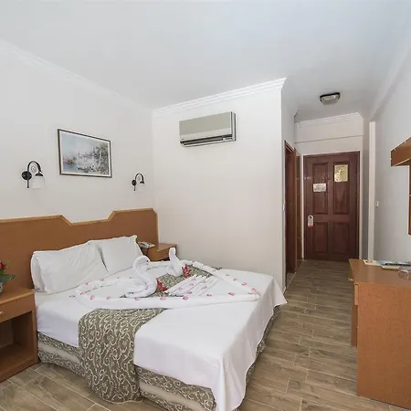 贝尔塞汉海滩酒店 3*