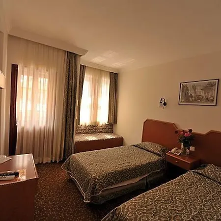 贝尔塞汉海滩酒店 度假村 厄吕代尼兹